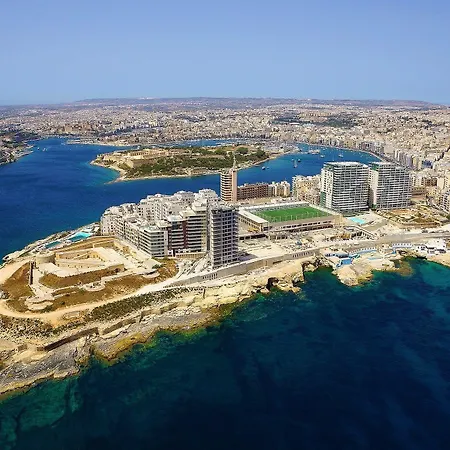 Modern-luxury In Tigne Point W/ Pool, Location Διαμέρισμα Σλιέμα