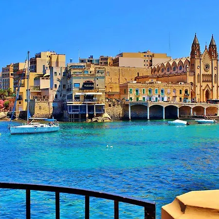 Modern-luxury In Tigne Point W/ Pool, Location