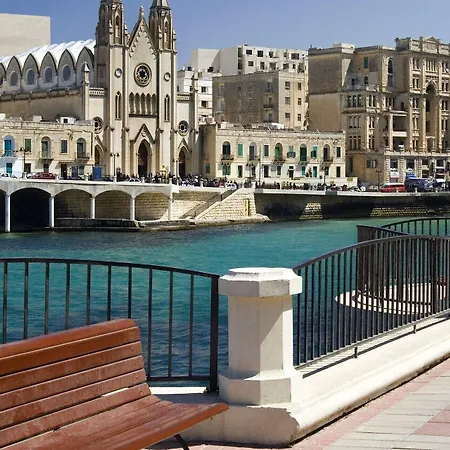 Modern-luxury In Tigne Point W/ Pool, Location Appartement *